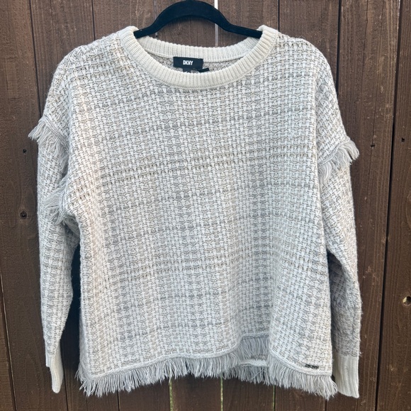 DKNY Fringe Hem Textured Sweater with Gold Thread – Size M - Picture 1 of 8